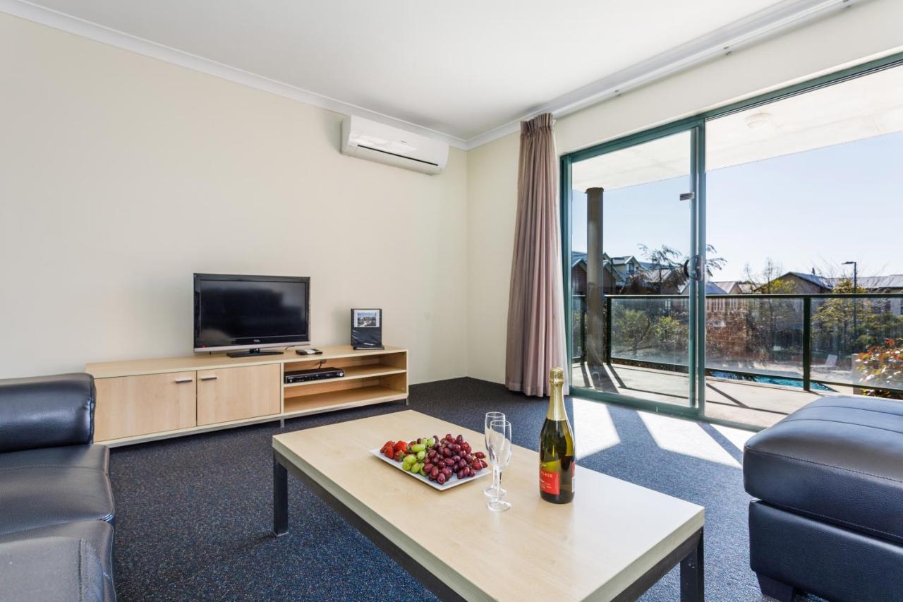 Perth Ascot Central Apartment Hotel Official Bagian luar foto