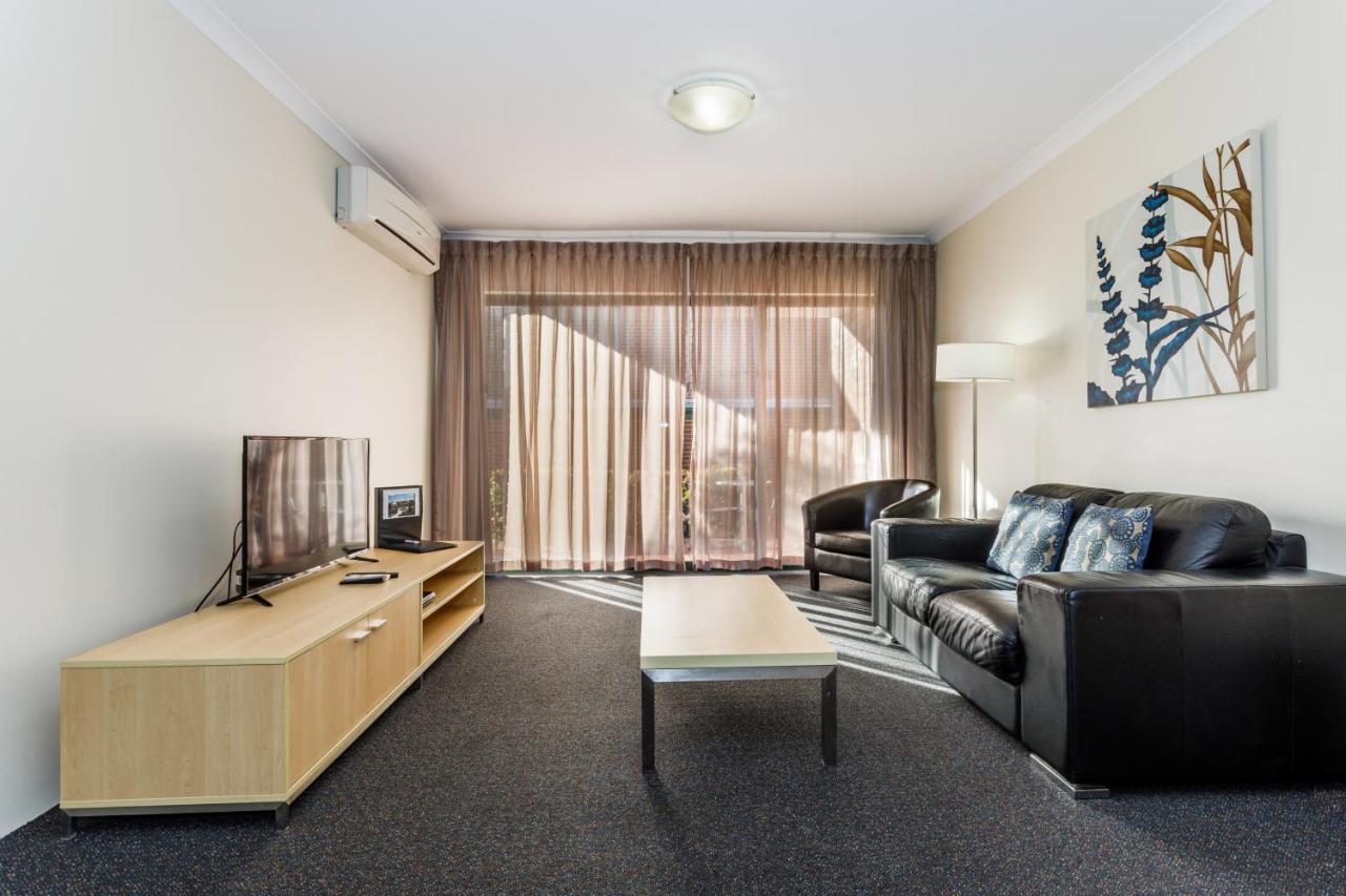 Perth Ascot Central Apartment Hotel Official Bagian luar foto