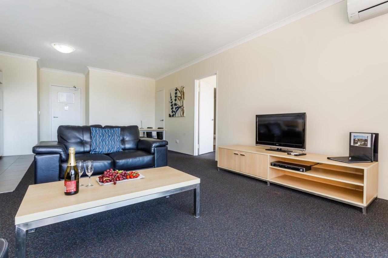 Perth Ascot Central Apartment Hotel Official Bagian luar foto