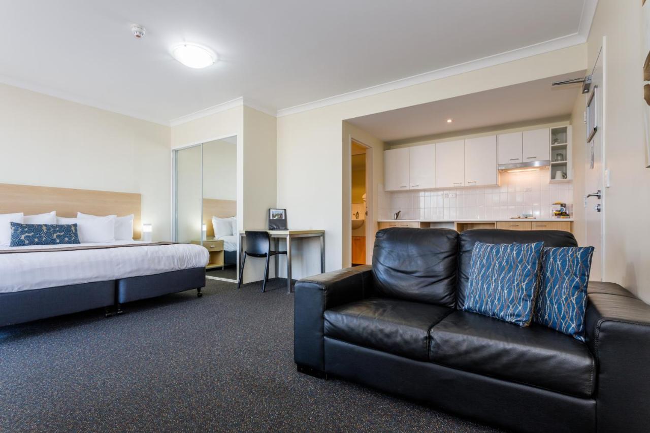 Perth Ascot Central Apartment Hotel Official Bagian luar foto