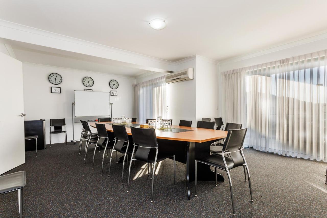 Perth Ascot Central Apartment Hotel Official Bagian luar foto